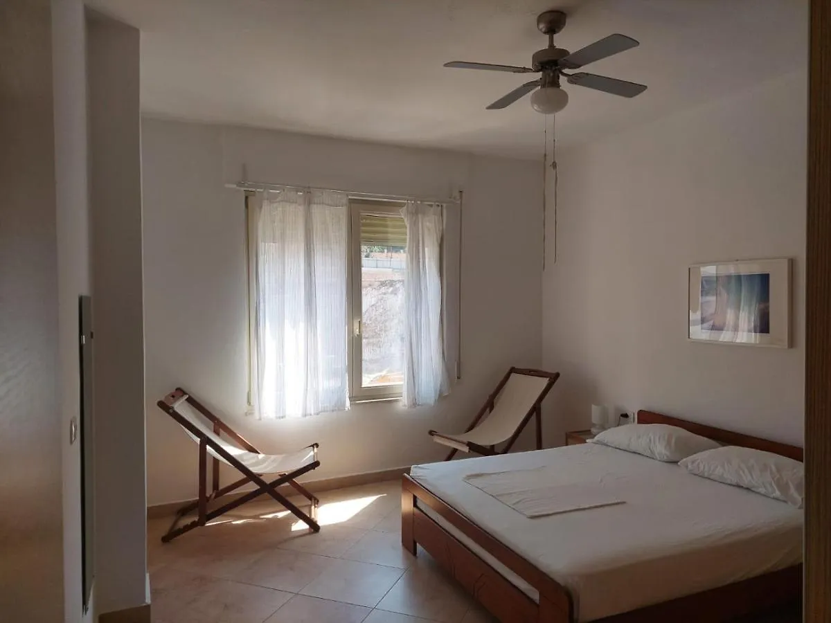 Ilir Apartment Sarande