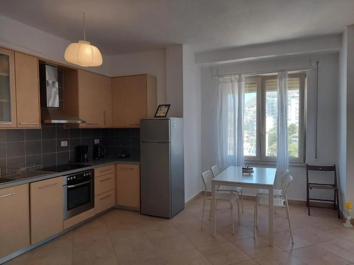 Ilir Apartment Sarande