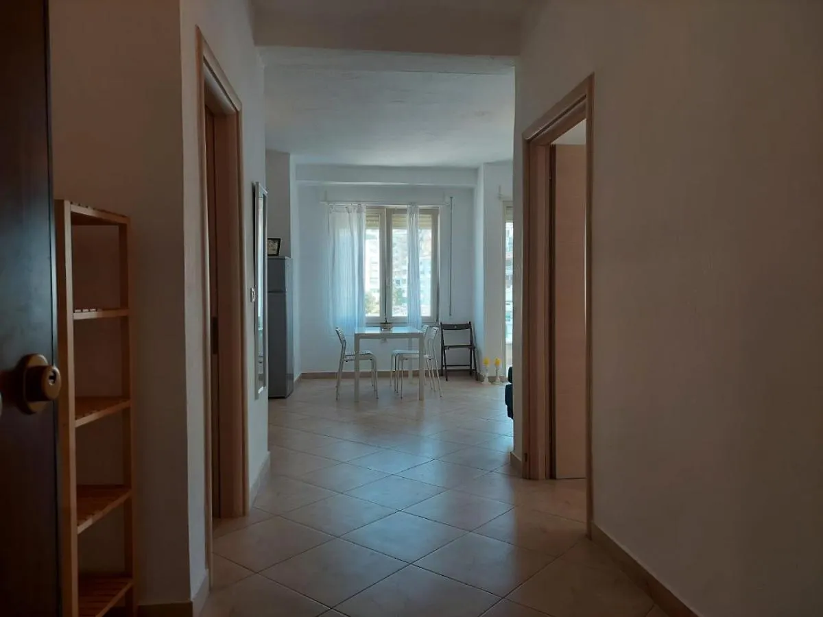 Ilir Apartment Sarandë 0*,